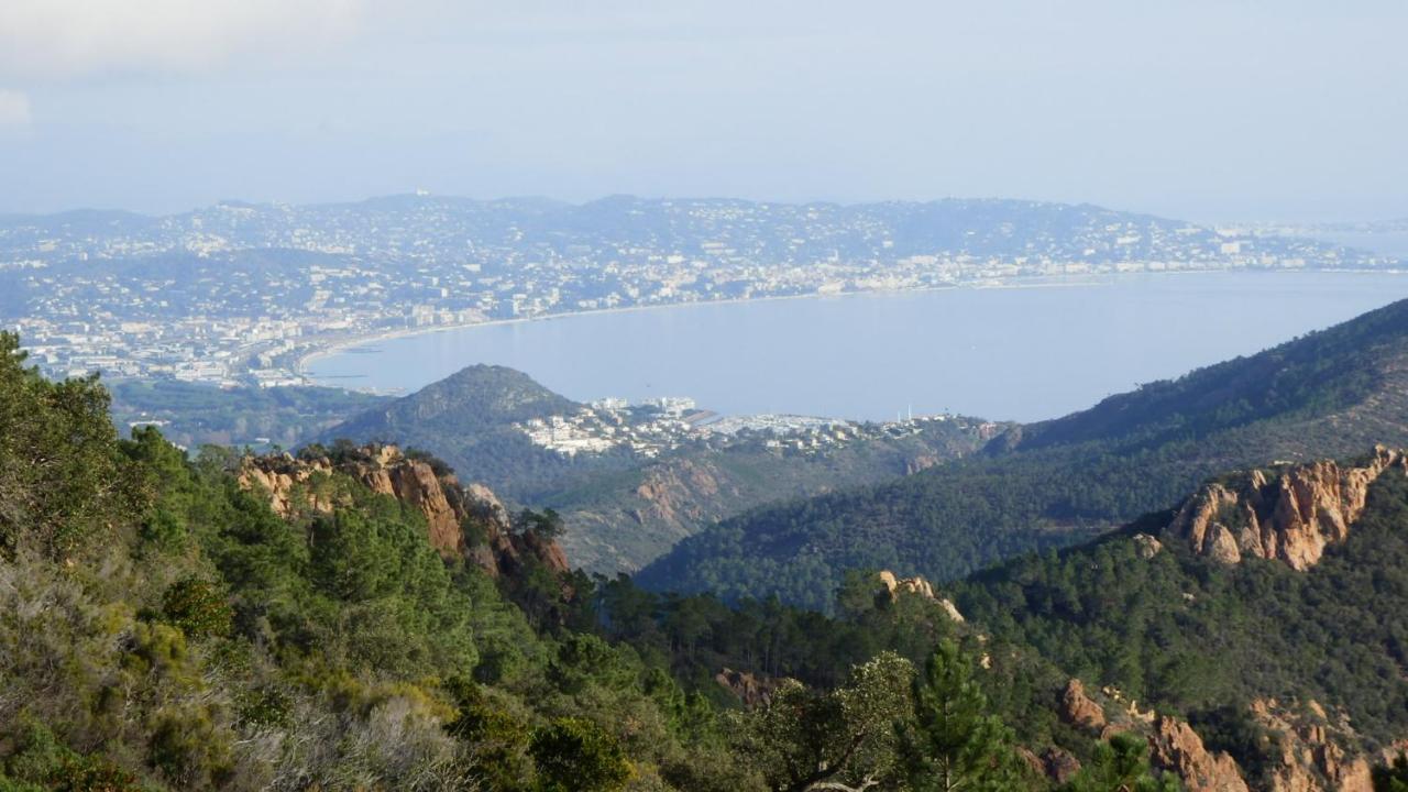 Esterel Terrasses, Roof Top, Plage, Parking Payant Cannes Exterior photo